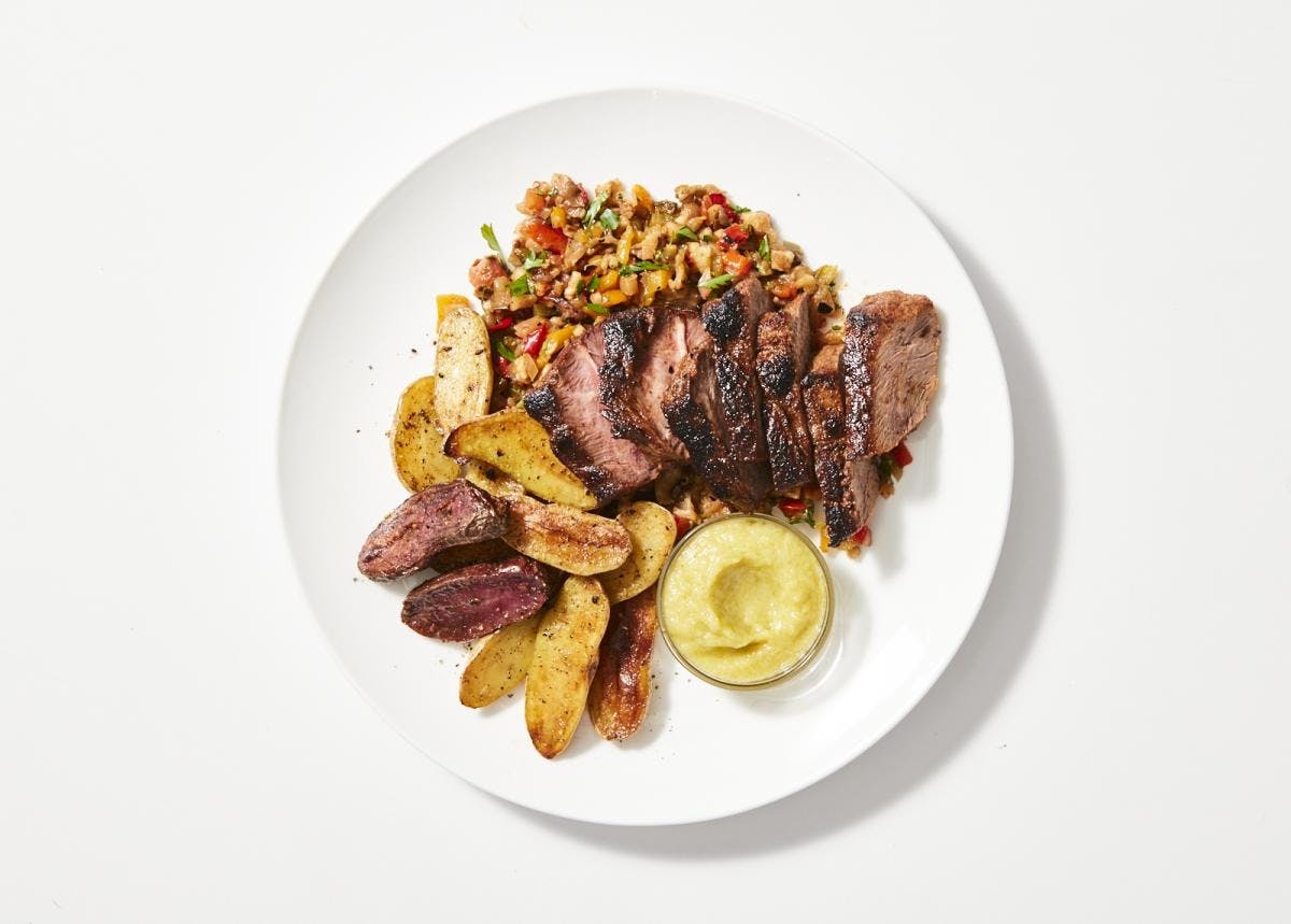 230621_cookunity_einat-admony_adobo-spiced-flatiron-steak-leek-puree-mashwi-salad-zaatar-roasted-rainbow-fingerling-potatoes_wb_lowres.0052