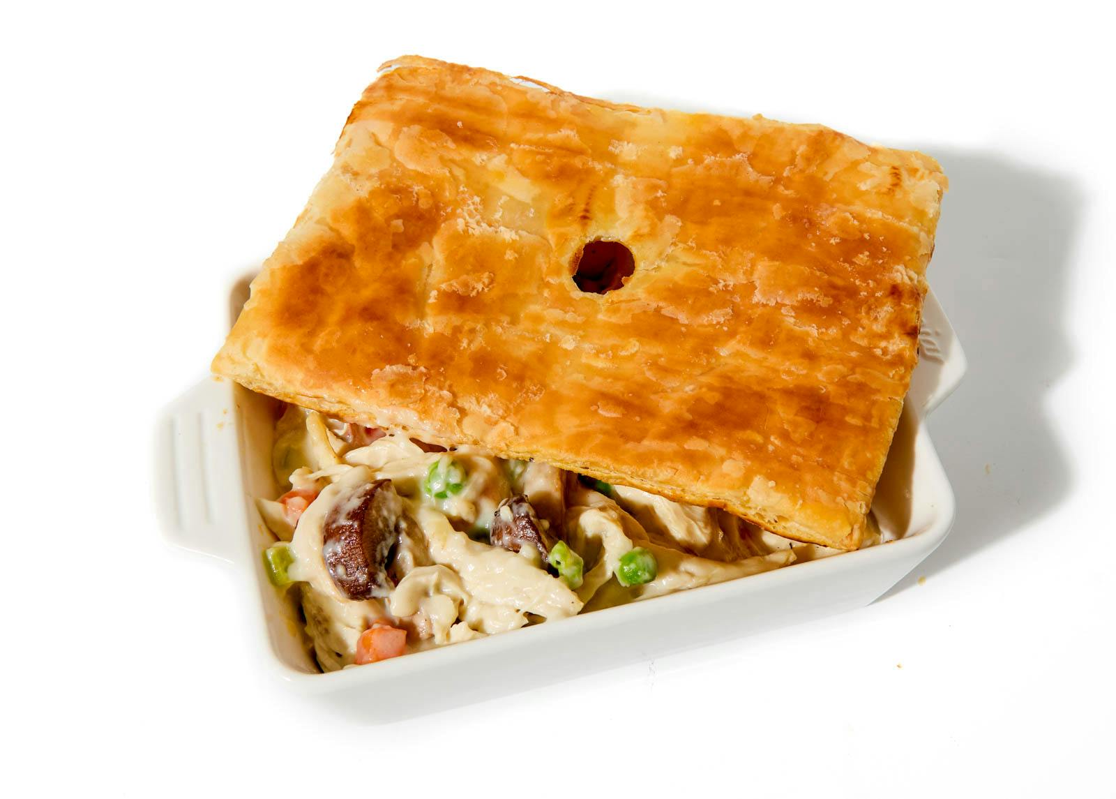 6509_John_DeLucie_Brown_derby_Chicken_pot_pie_3641