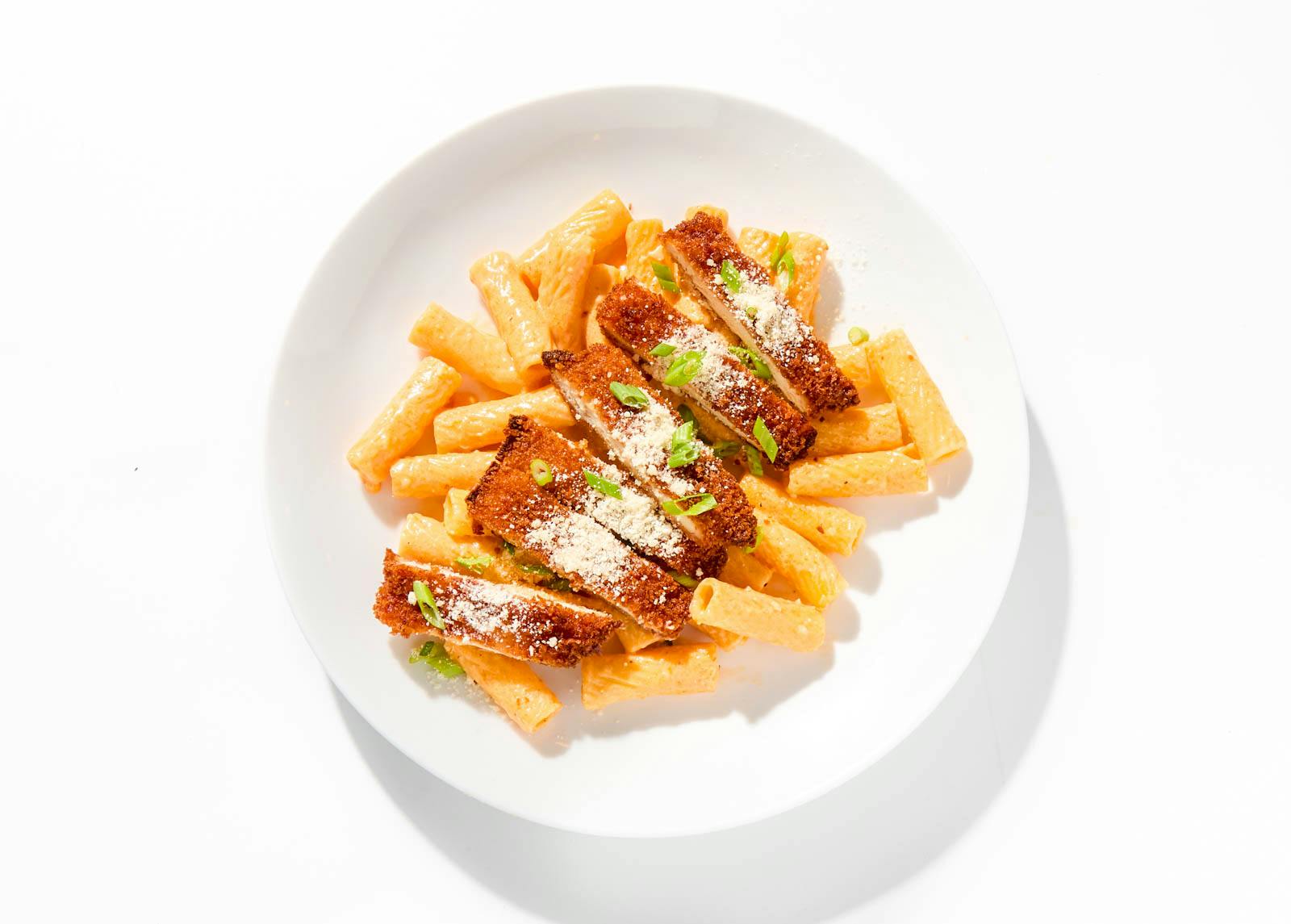 7185_Anthony_Nichols_Buffalo_Chicken_Rigatoni_5222