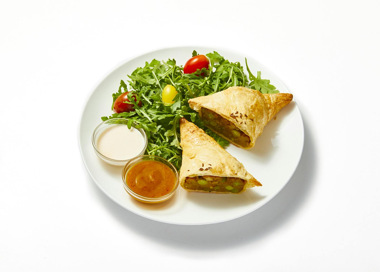 ID_Aarthi-Sampath_Potato-Pea-Samosaz_WB_lowres